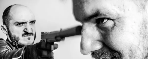 Entrevista ao realizador Carlos Calika